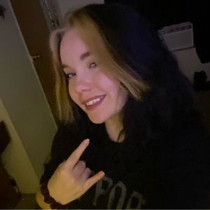 Meet your Posher, Ever